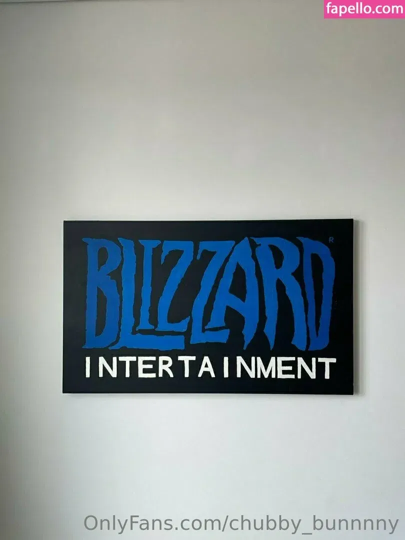 curvy_iris Onlyfans Photo Gallery 