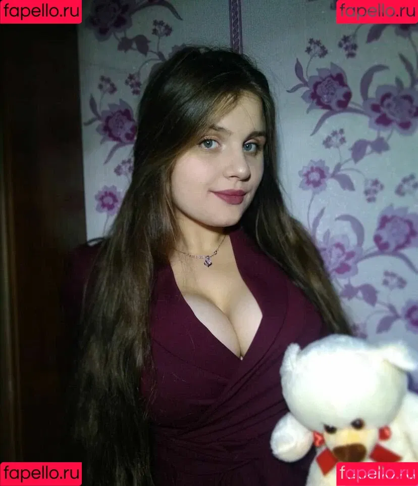 Nadia Onlyfans Photo Gallery 