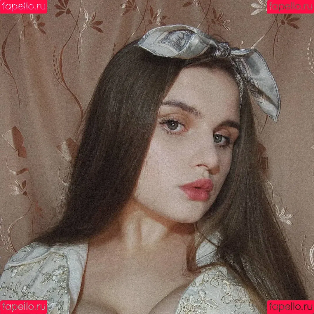 Nadia Onlyfans Photo Gallery 