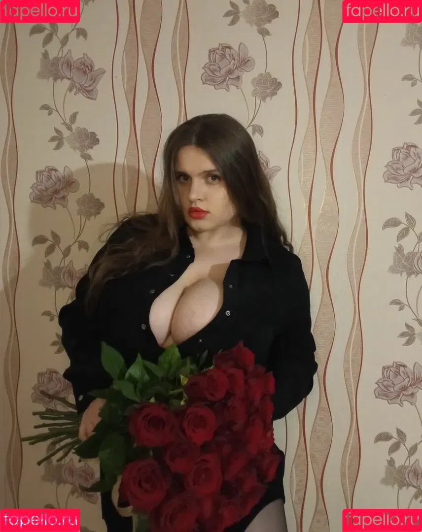 Nadia Onlyfans Photo Gallery 