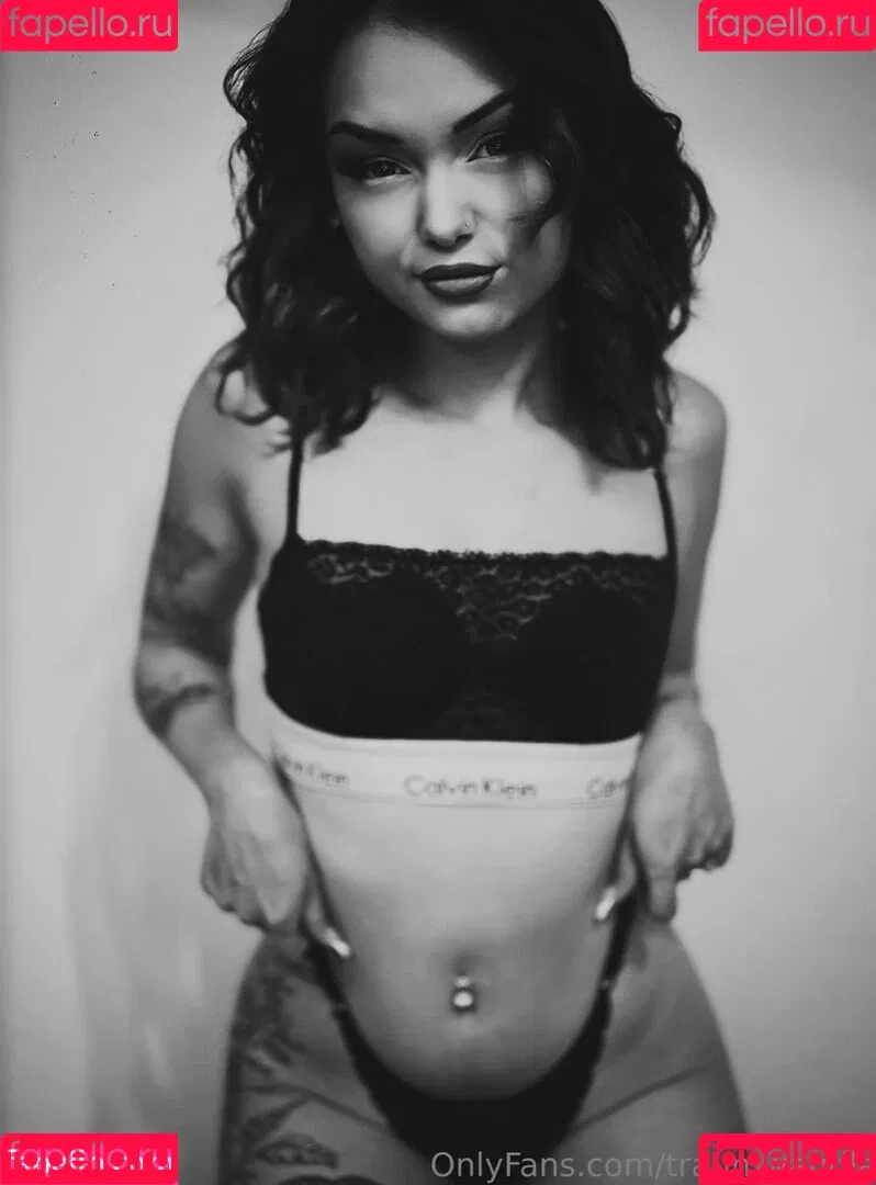 Traumwandler Allegra Onlyfans Photo Gallery 