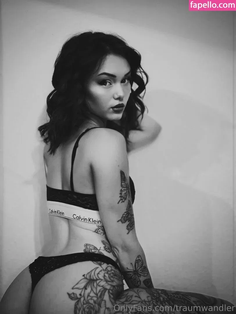 Traumwandler Allegra Onlyfans Photo Gallery 