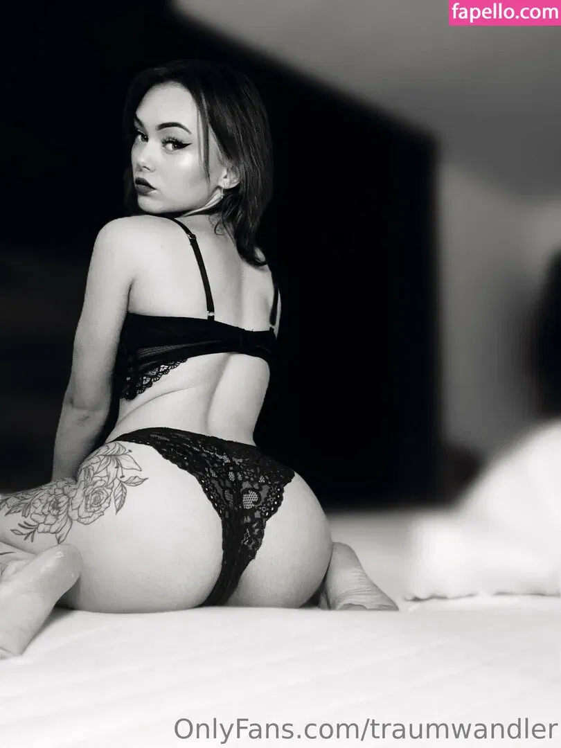 Traumwandler Allegra Onlyfans Photo Gallery 