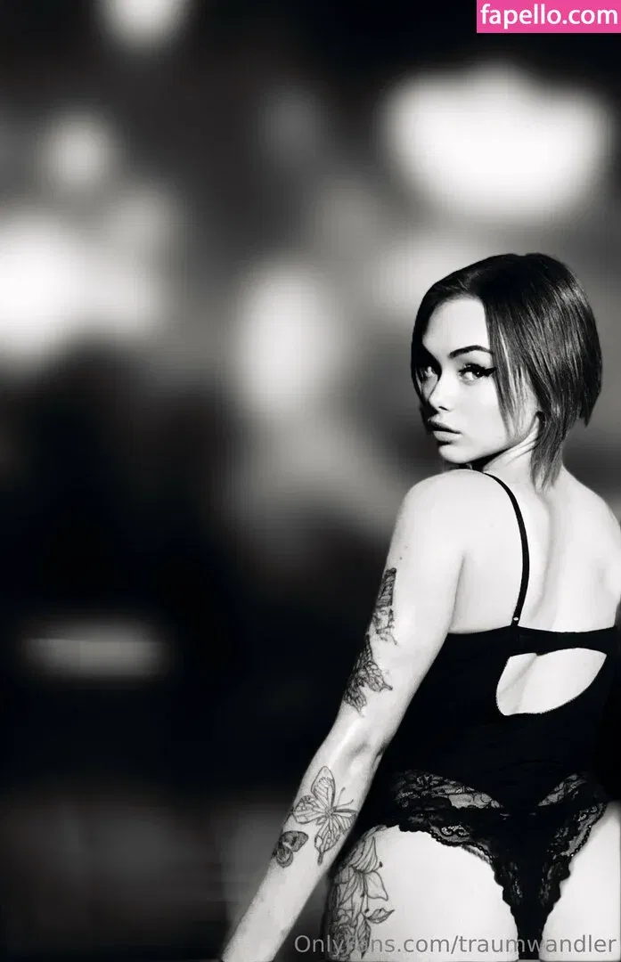 Traumwandler Allegra Onlyfans Photo Gallery 