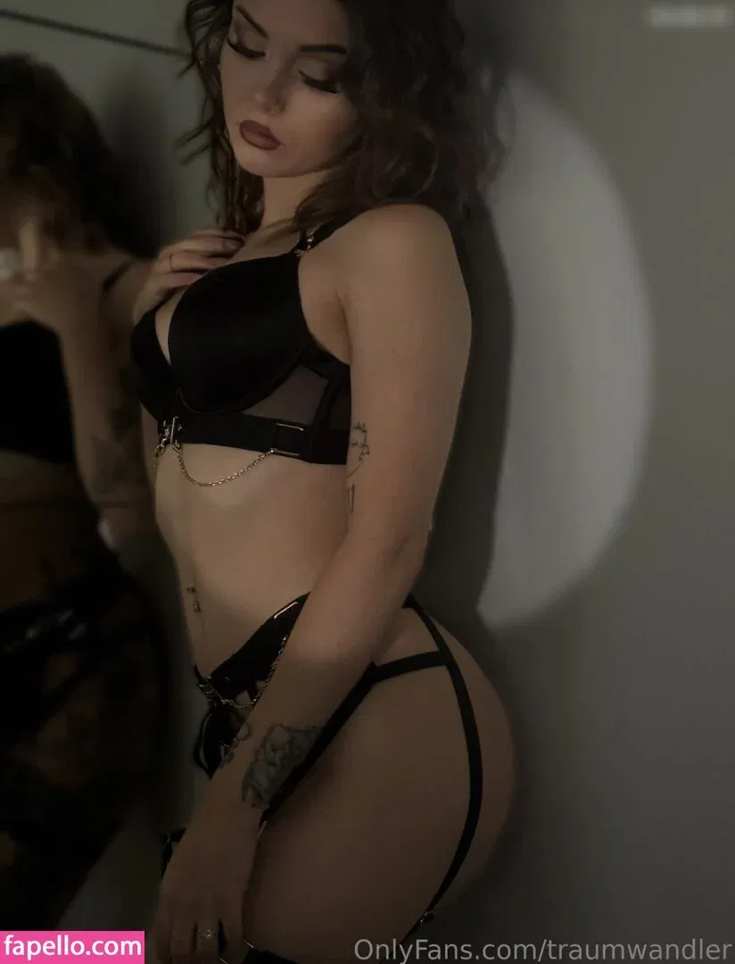 Traumwandler Allegra Onlyfans Photo Gallery 