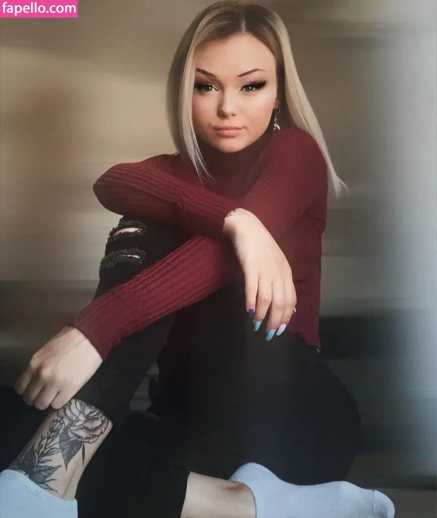 Traumwandler Allegra Onlyfans Photo Gallery 