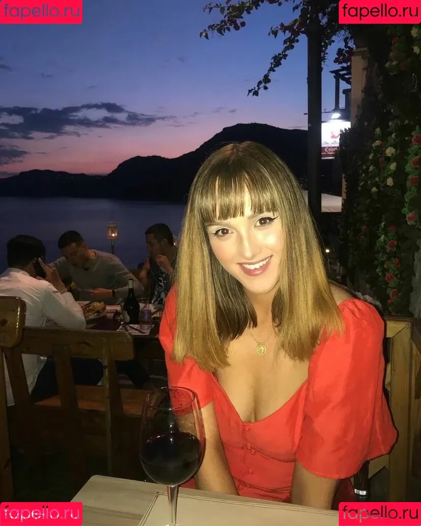 Lisa Hoszowskyj Onlyfans Photo Gallery 