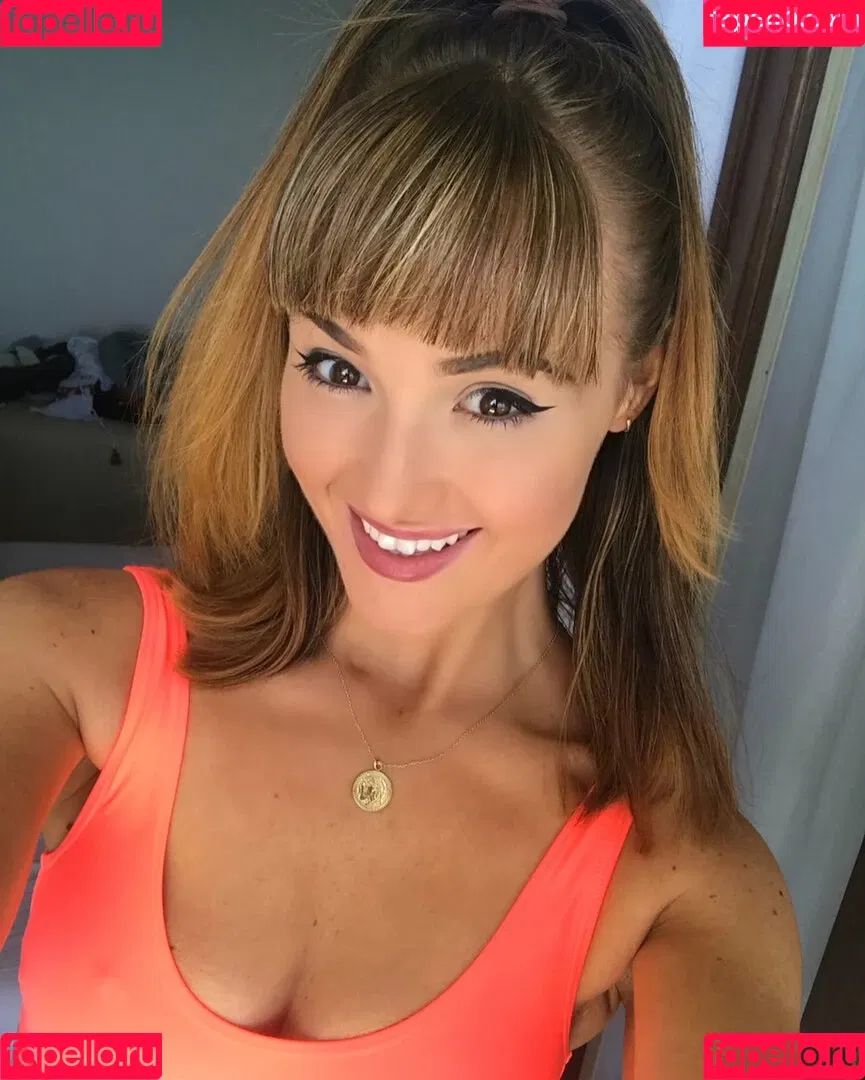 Lisa Hoszowskyj Onlyfans Photo Gallery 