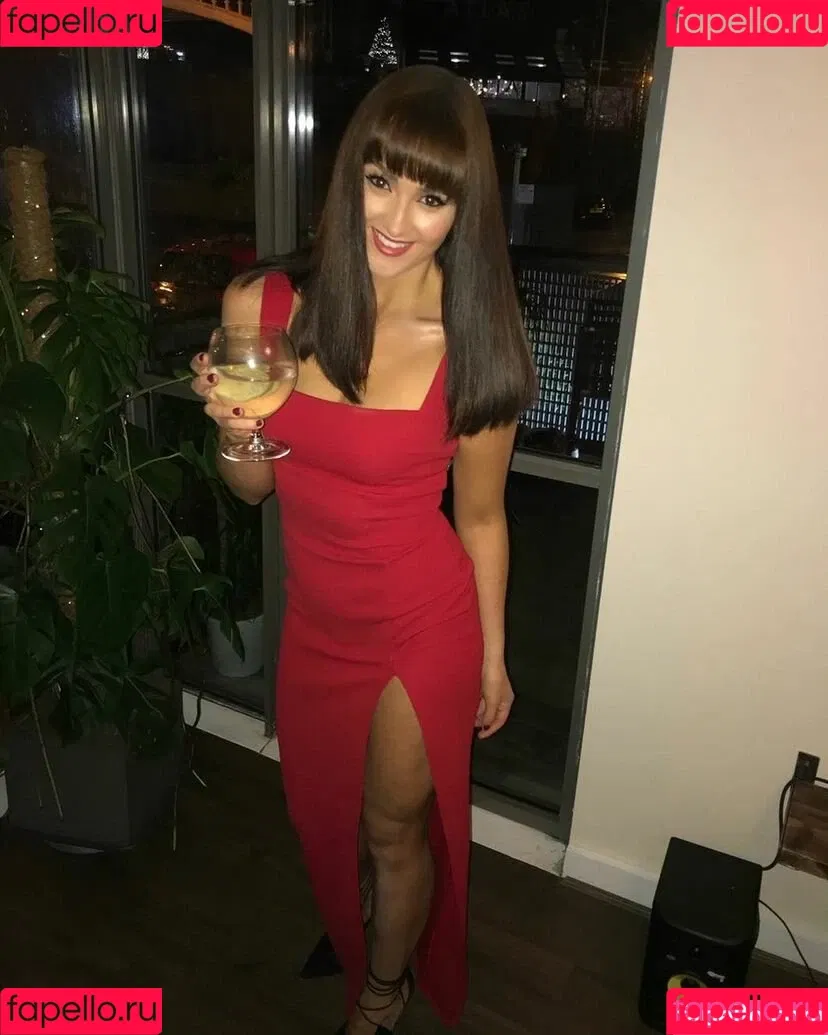 Lisa Hoszowskyj Onlyfans Photo Gallery 
