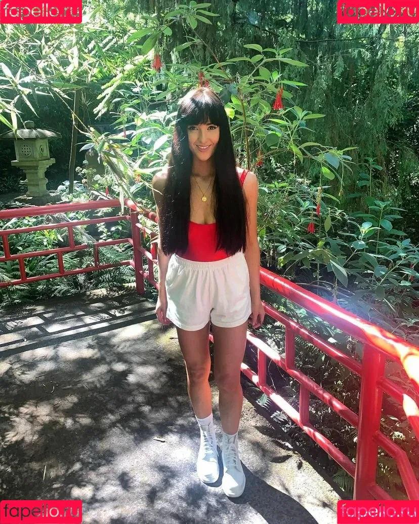 Lisa Hoszowskyj Onlyfans Photo Gallery 