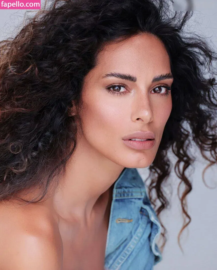 Raffaella Modugno Onlyfans Photo Gallery 