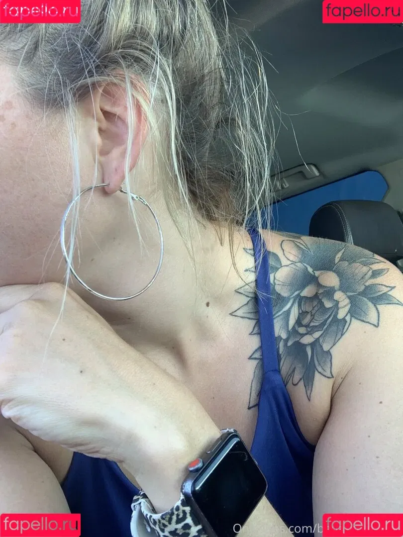 badasstxmama Onlyfans Photo Gallery 