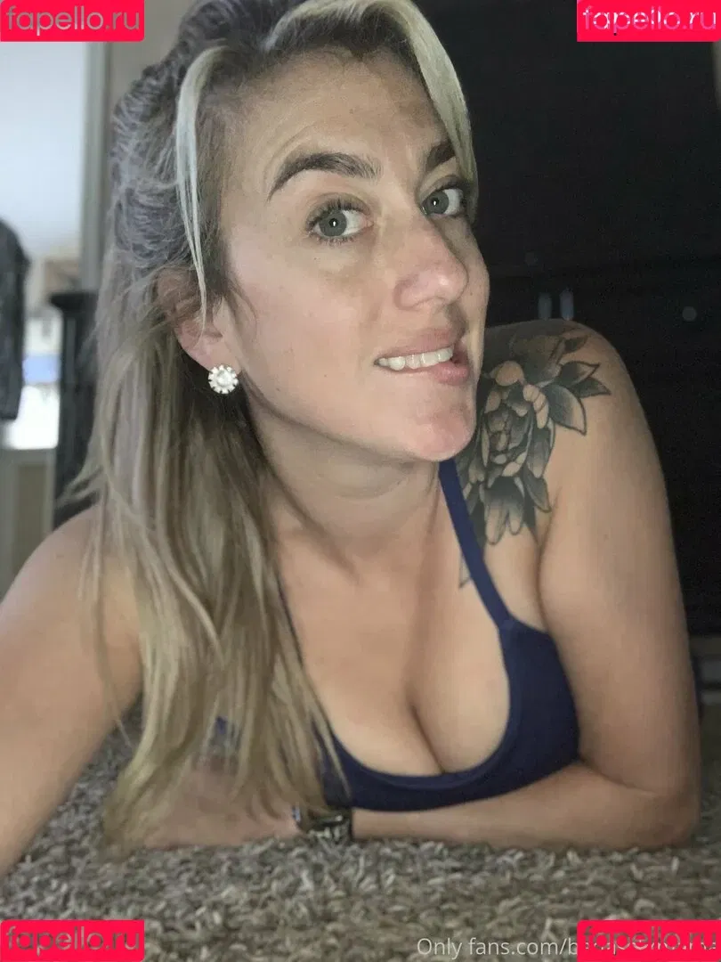badasstxmama Onlyfans Photo Gallery 