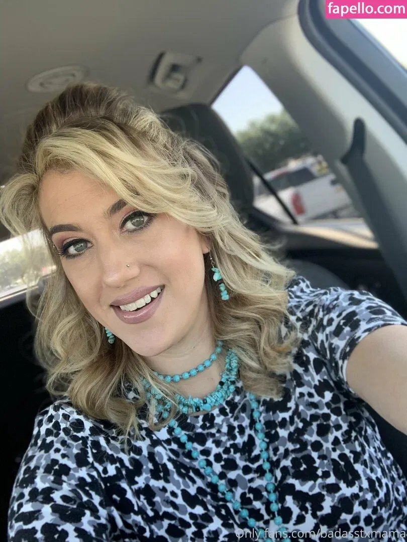 badasstxmama Onlyfans Photo Gallery 