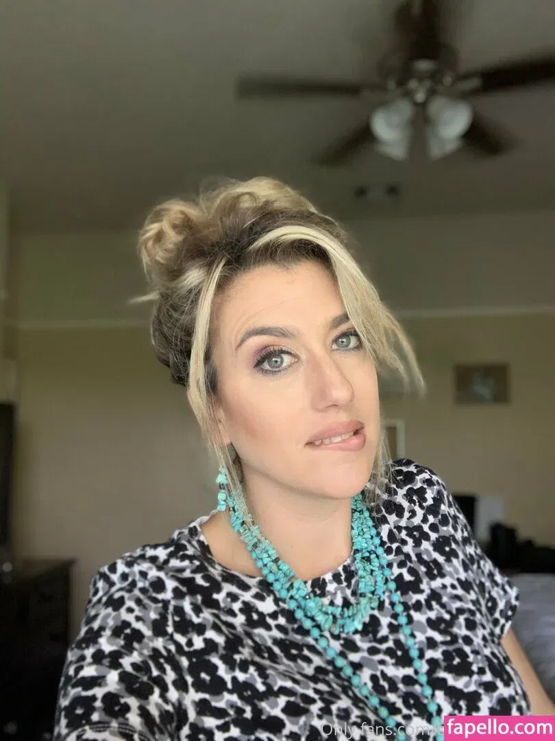 badasstxmama Onlyfans Photo Gallery 