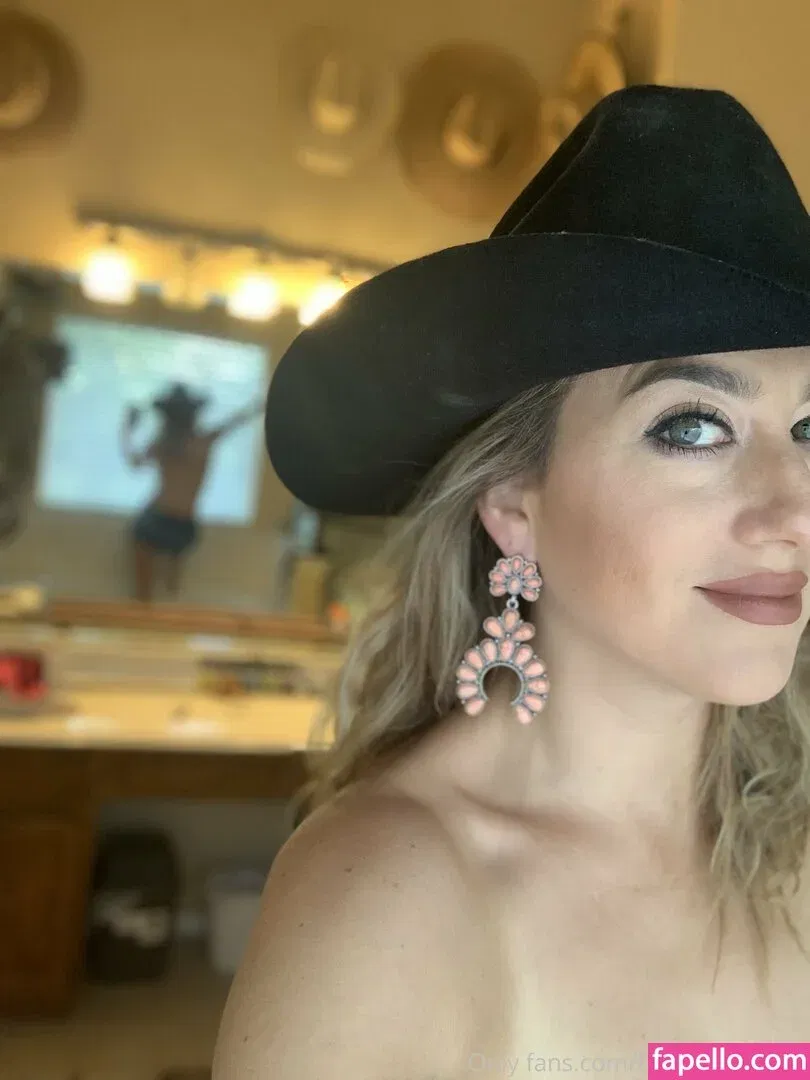 badasstxmama Onlyfans Photo Gallery 