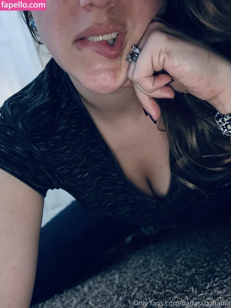 badasstxmama Onlyfans Photo Gallery 