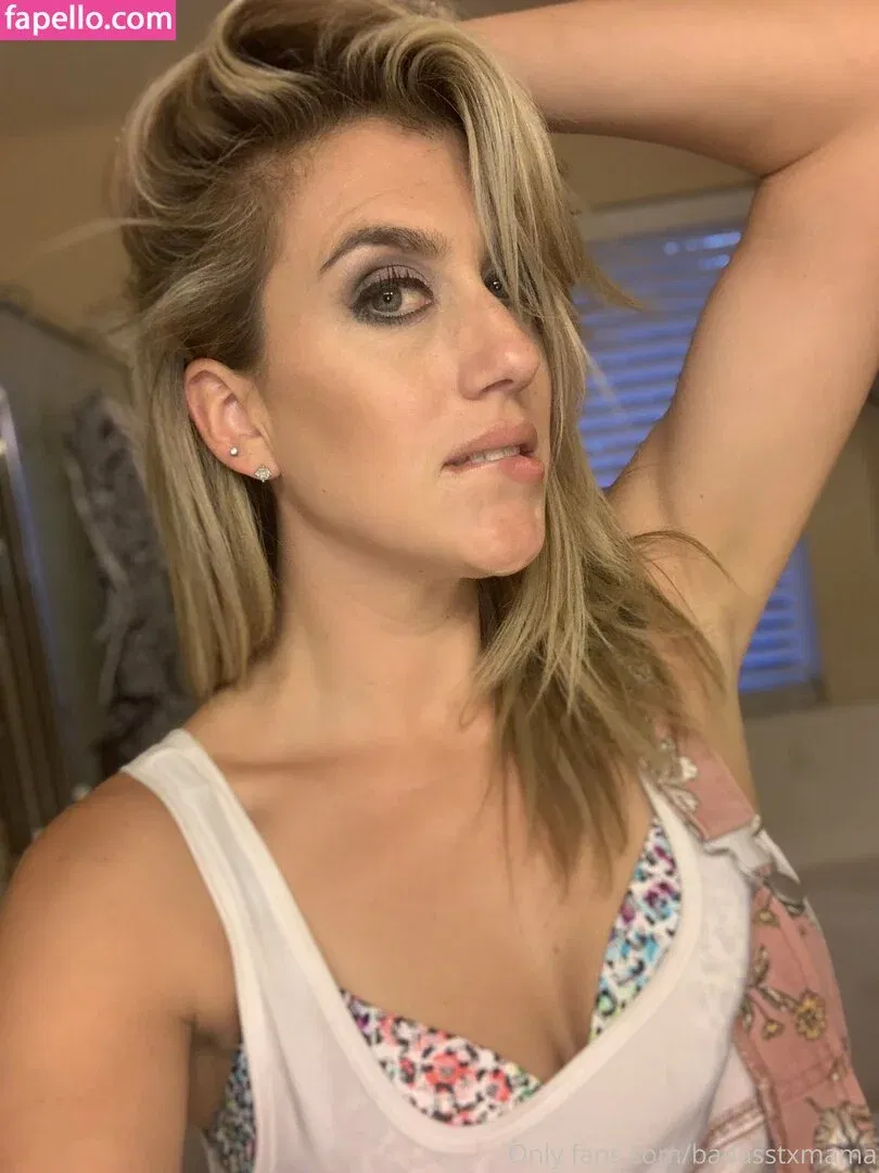 badasstxmama Onlyfans Photo Gallery 