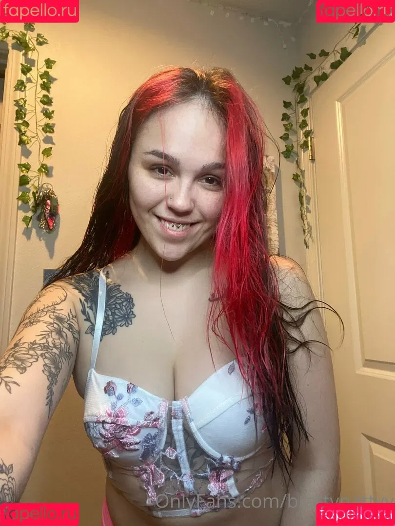 brattynattyy Onlyfans Photo Gallery 