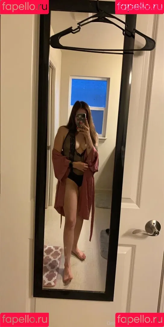 brattynattyy Onlyfans Photo Gallery 