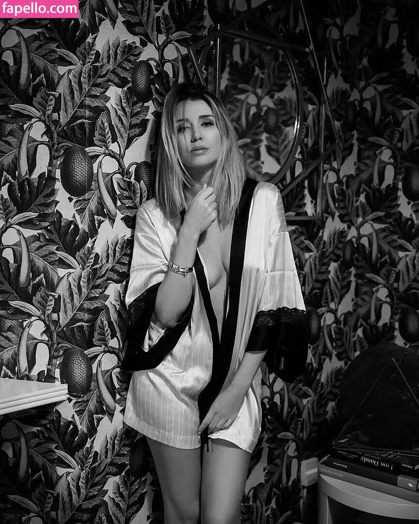 Elena Barolo Onlyfans Photo Gallery 