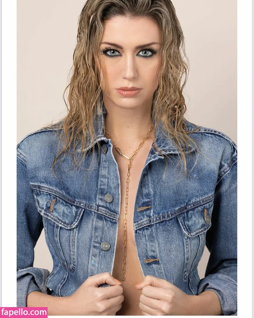 Elena Barolo Onlyfans Photo Gallery 