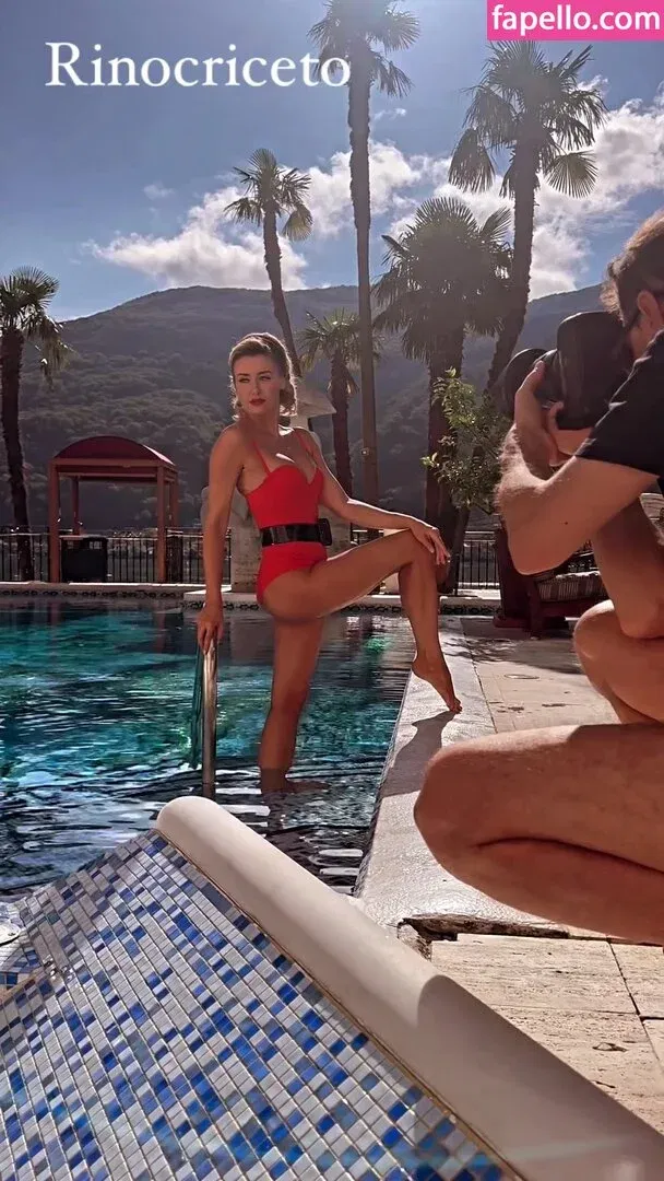 Elena Barolo Onlyfans Photo Gallery 