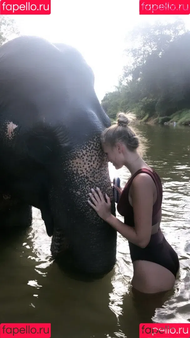 Carolina Peukmann Onlyfans Photo Gallery 