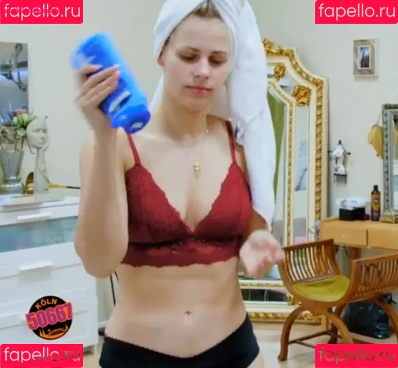 Carolina Peukmann Onlyfans Photo Gallery 