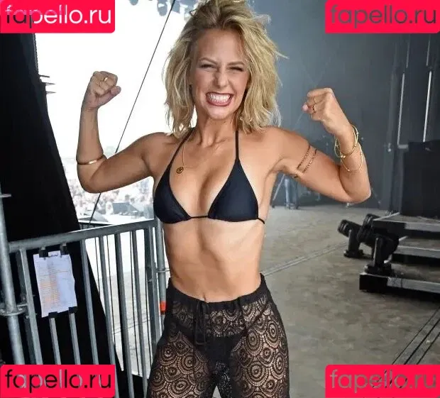 Carolina Peukmann Onlyfans Photo Gallery 