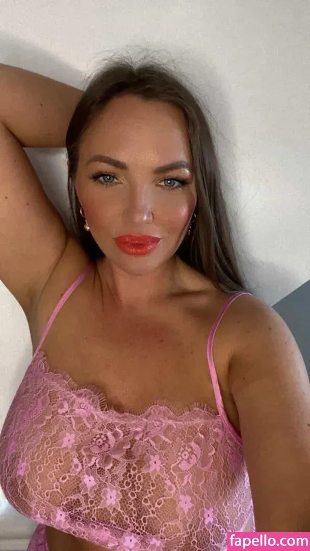 jennynextdoorgirl Onlyfans Photo Gallery 