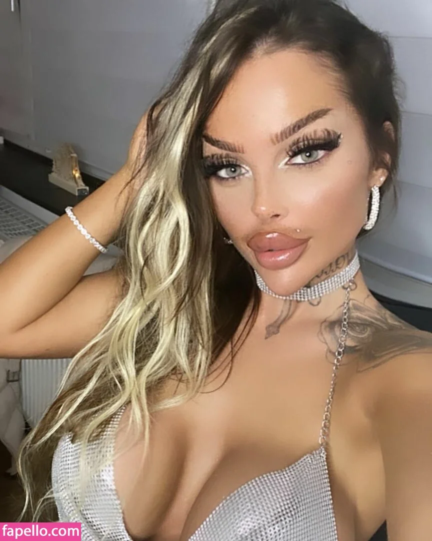 Sexy_hexy96 Onlyfans Photo Gallery 