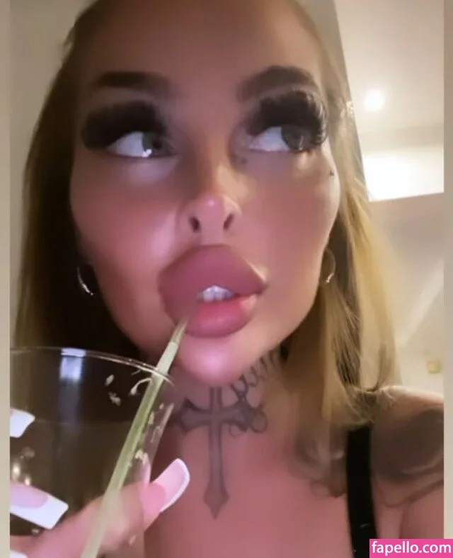 Sexy_hexy96 Onlyfans Photo Gallery 