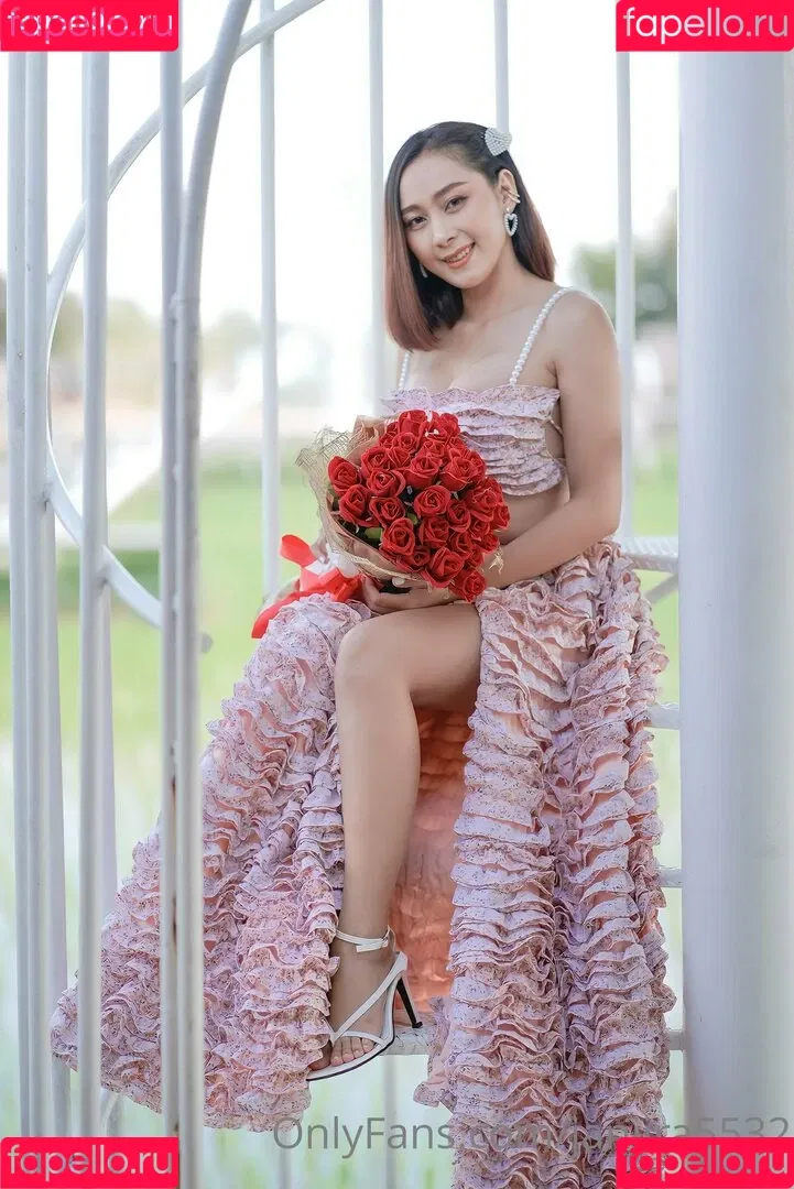 janjira5532 Onlyfans Photo Gallery 
