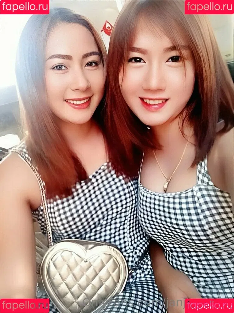 janjira5532 Onlyfans Photo Gallery 