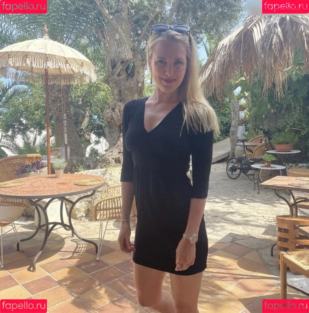 Ruth Hofmann Onlyfans Photo Gallery 