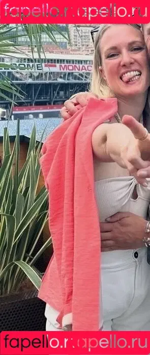 Ruth Hofmann Onlyfans Photo Gallery 