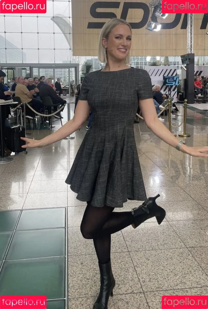 Ruth Hofmann Onlyfans Photo Gallery 
