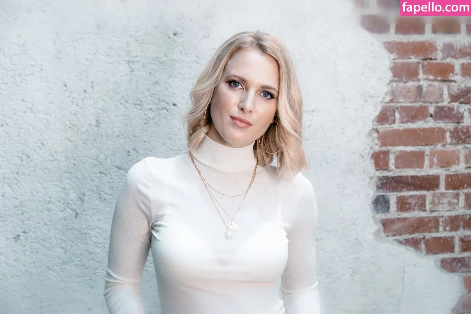 Ruth Hofmann Onlyfans Photo Gallery 