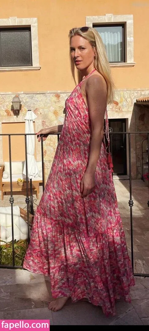 Ruth Hofmann Onlyfans Photo Gallery 