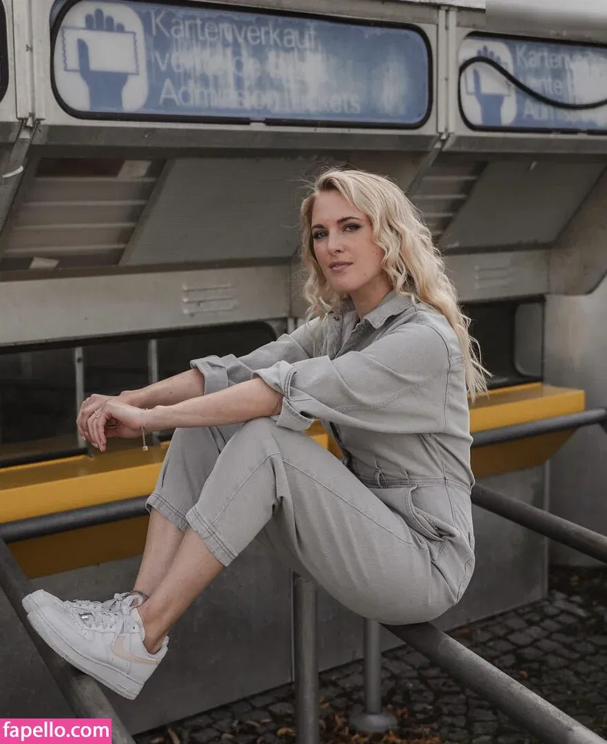 Ruth Hofmann Onlyfans Photo Gallery 