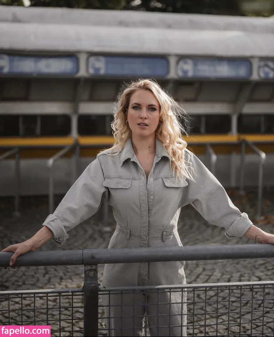 Ruth Hofmann Onlyfans Photo Gallery 