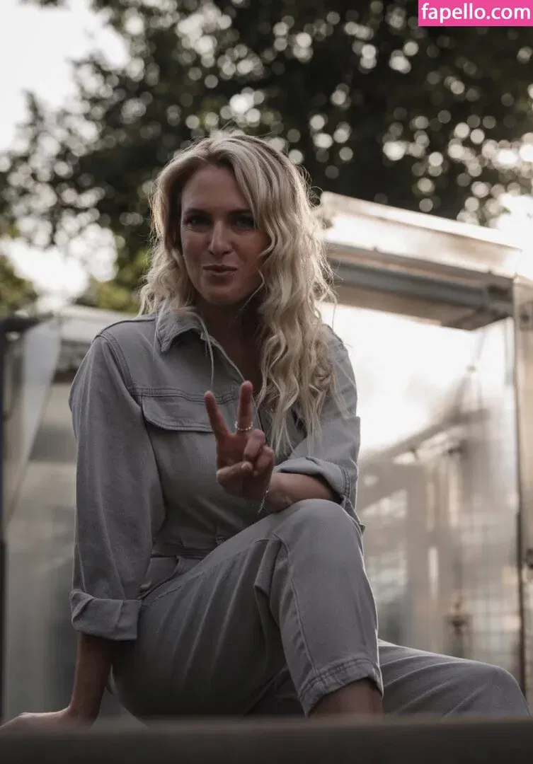 Ruth Hofmann Onlyfans Photo Gallery 