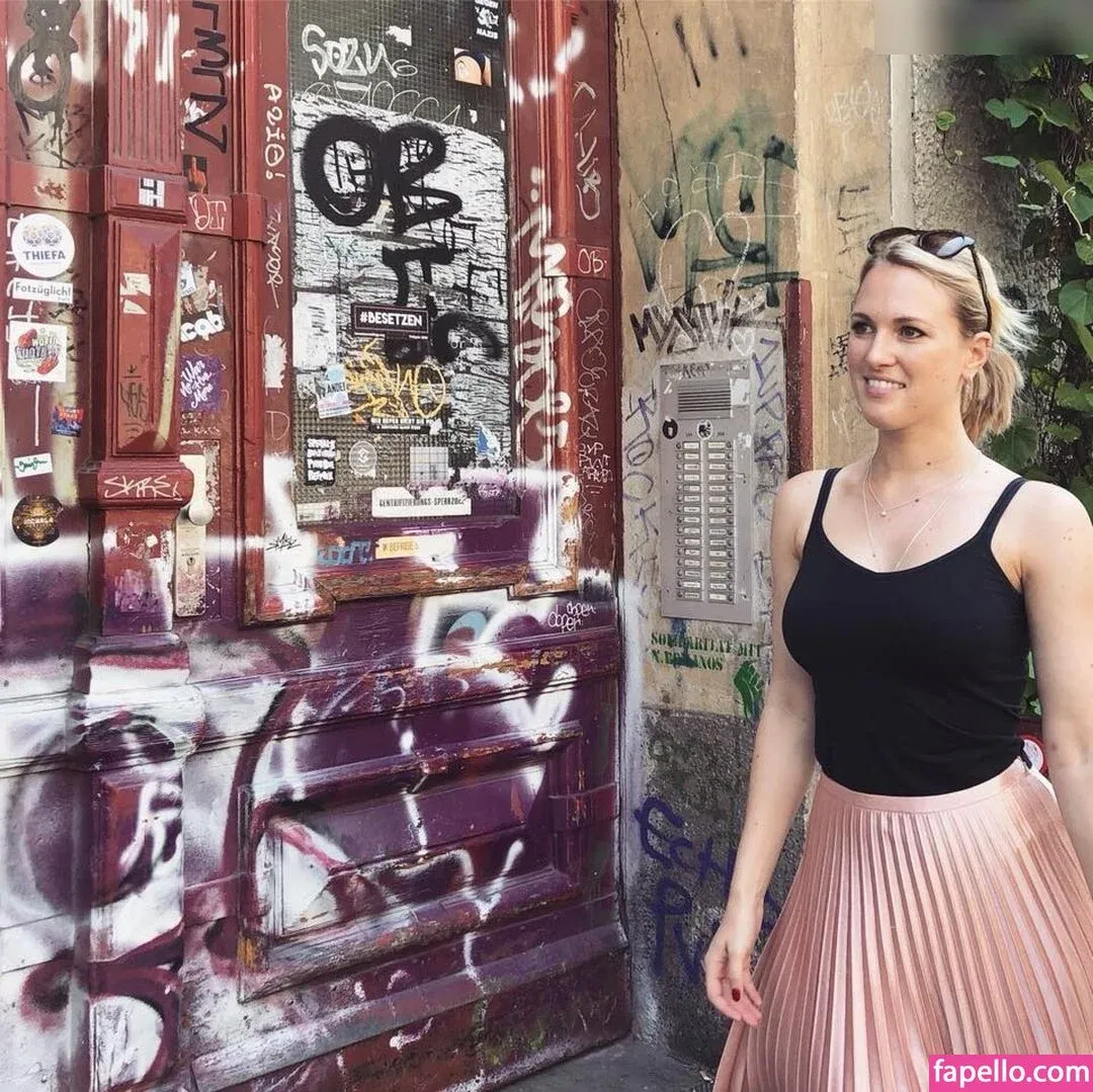 Ruth Hofmann Onlyfans Photo Gallery 