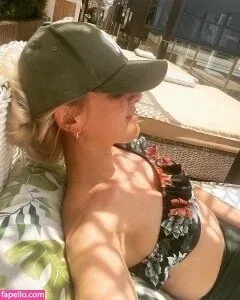 Ruth Hofmann Onlyfans Photo Gallery 