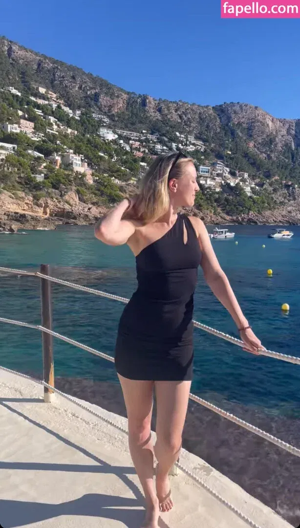 Ruth Hofmann Onlyfans Photo Gallery 