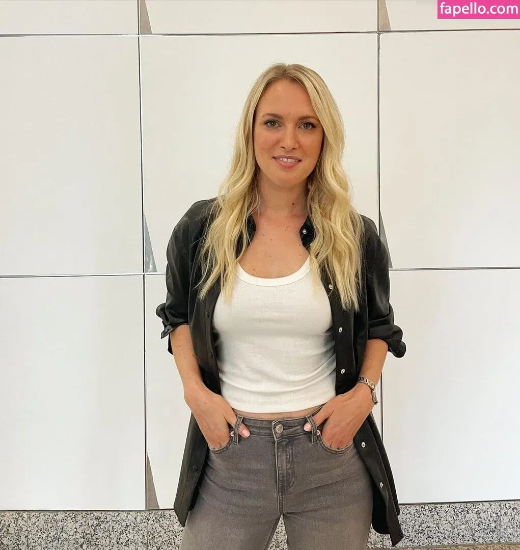 Ruth Hofmann Onlyfans Photo Gallery 