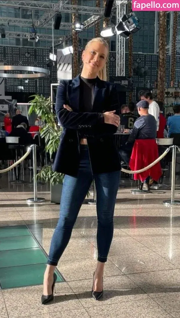 Ruth Hofmann Onlyfans Photo Gallery 