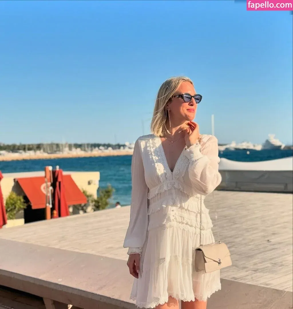 Ruth Hofmann Onlyfans Photo Gallery 