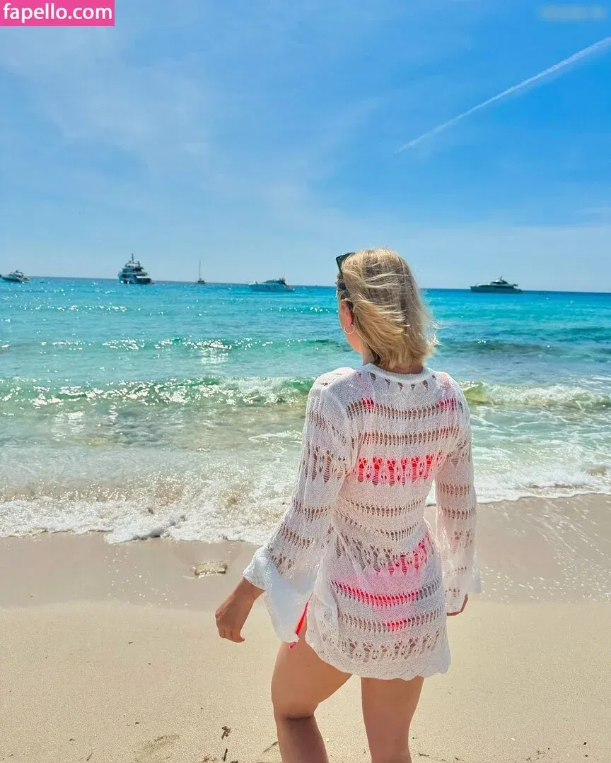 Ruth Hofmann Onlyfans Photo Gallery 